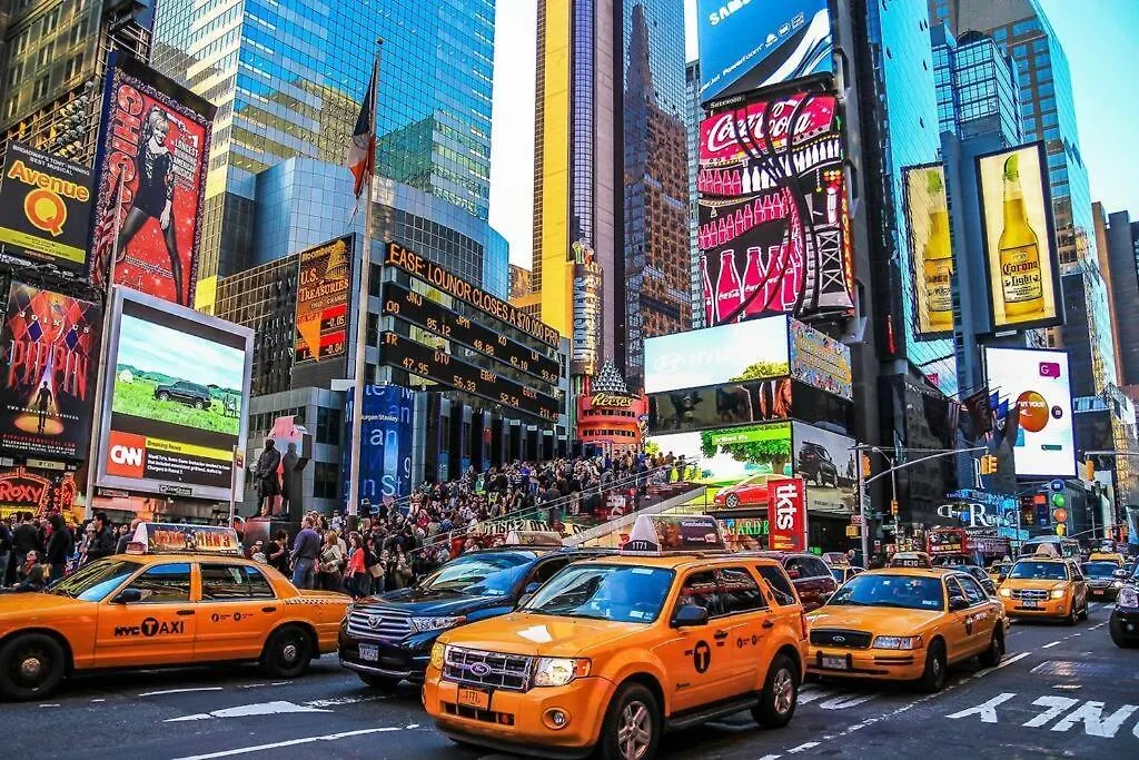 Apartment 3 Bedrooms 2 Stops To Manhattan New York United States